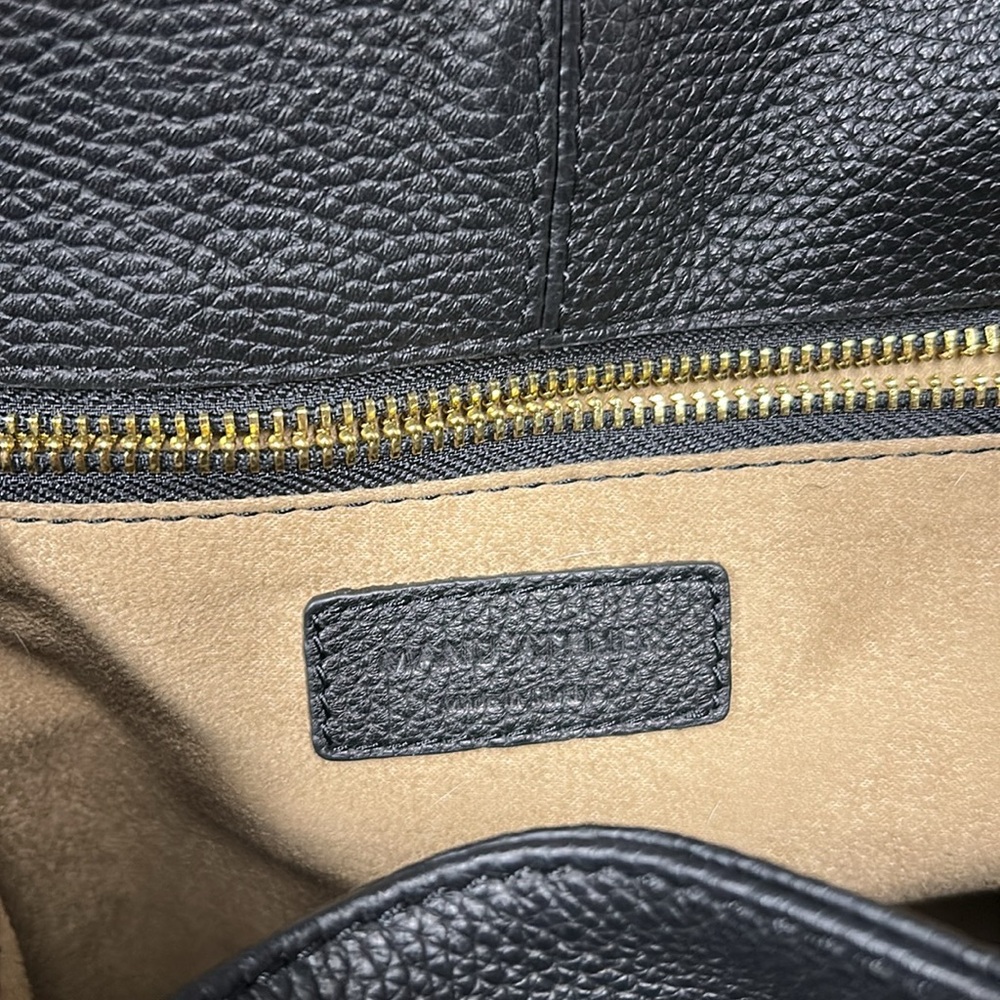 Elegant Black Hobo Bag - Picture 7 of 9